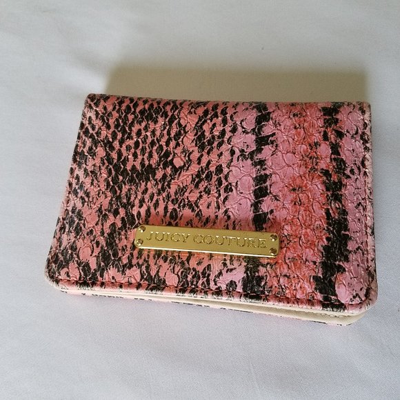 Juicy Couture Handbags - Juicy Couture Card Holder - NWOT